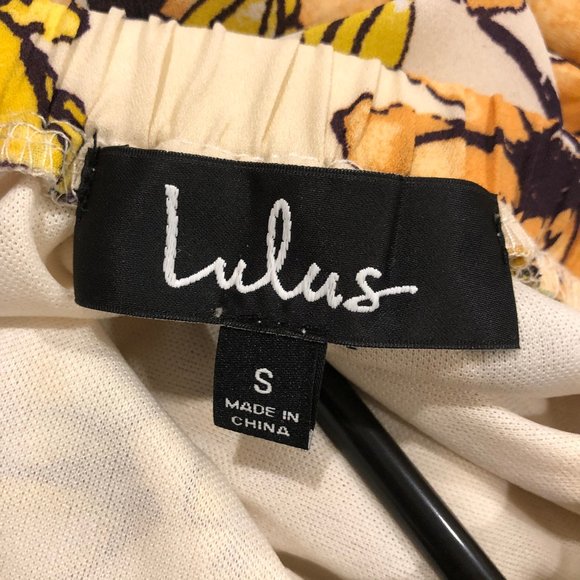 Lulu's off the shoulder Floral Dress (NWT) - Picture 6 of 6